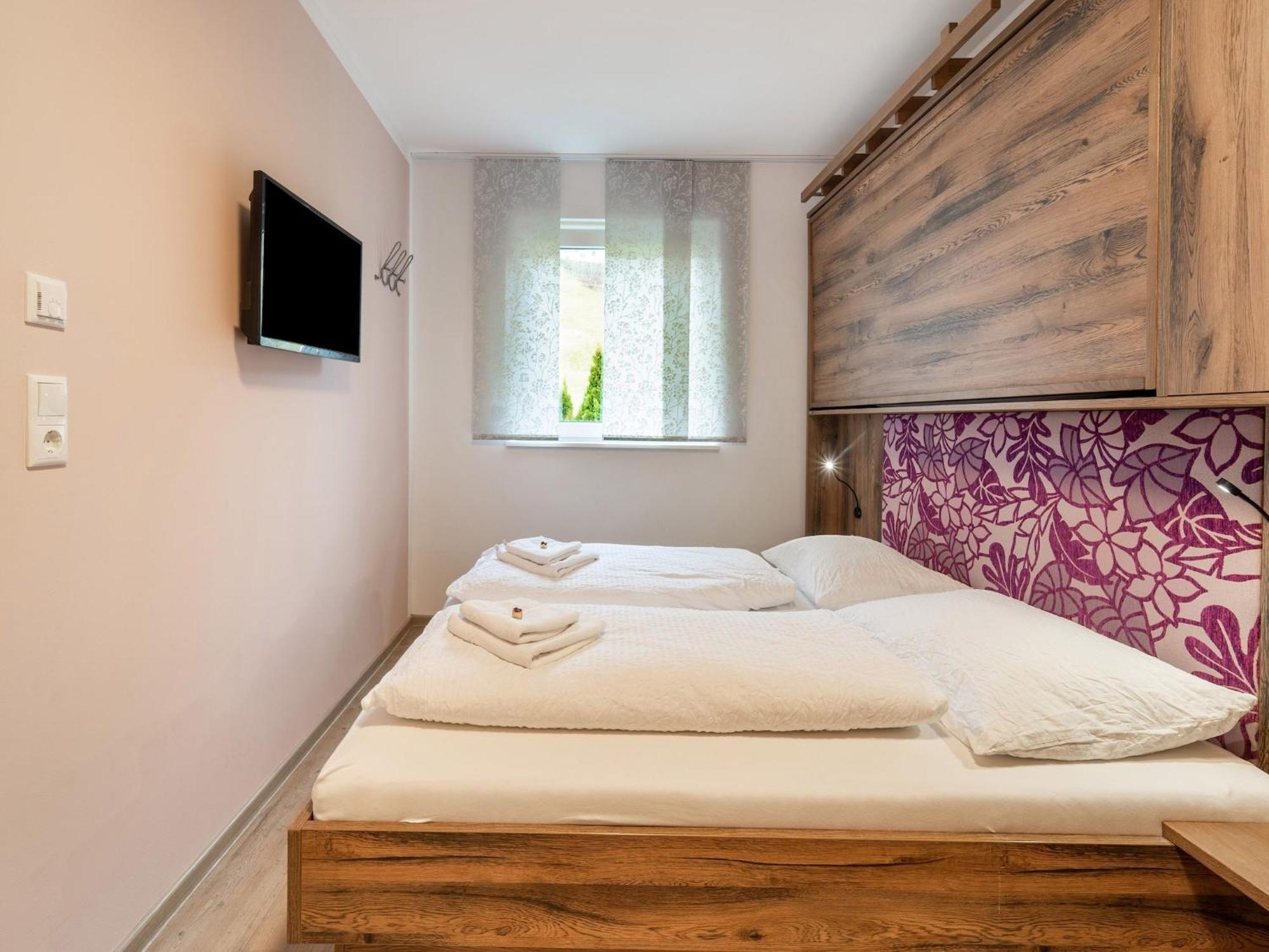 Large Apartment In Sankt Georgen With Balcony Fürstau Esterno foto